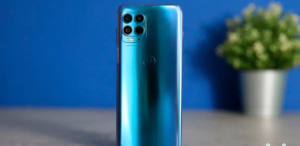 Обзор необычного премиум-смартфона Motorola Moto G100 - Изображение 3