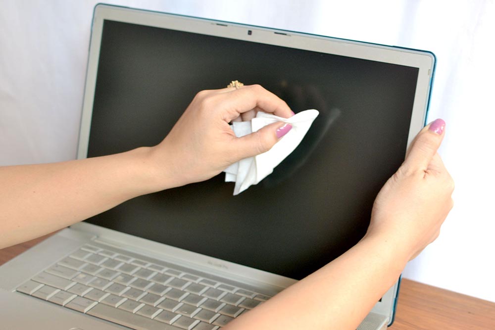 Как почистить планшет от пыли внутри